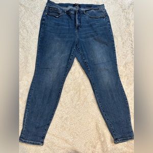 Basic B Tummy Control Judy Blue Sz 24W jeans